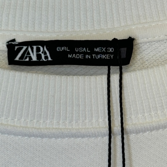 Zara NWT Smiley Graphic Lightweight Long Sleeve VSCO Crewneck Sweatshirt (RARE) - Picture 7 of 11